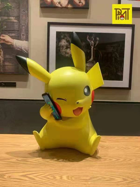 PMT Studio - Pikachu wireless phone charger [1/1 scale]