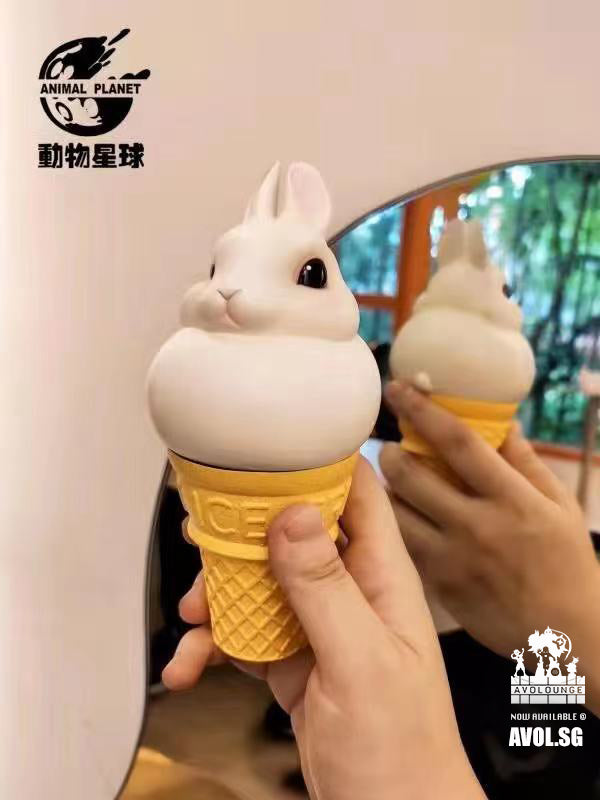 Animal Planet -  Ice cream Bunny in corn