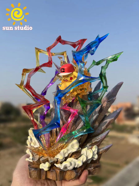 Sun Studio - 10,000,000 Volt Thunderbolt Pikachu