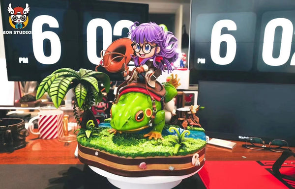 ZOR Studio - Arale and Frog