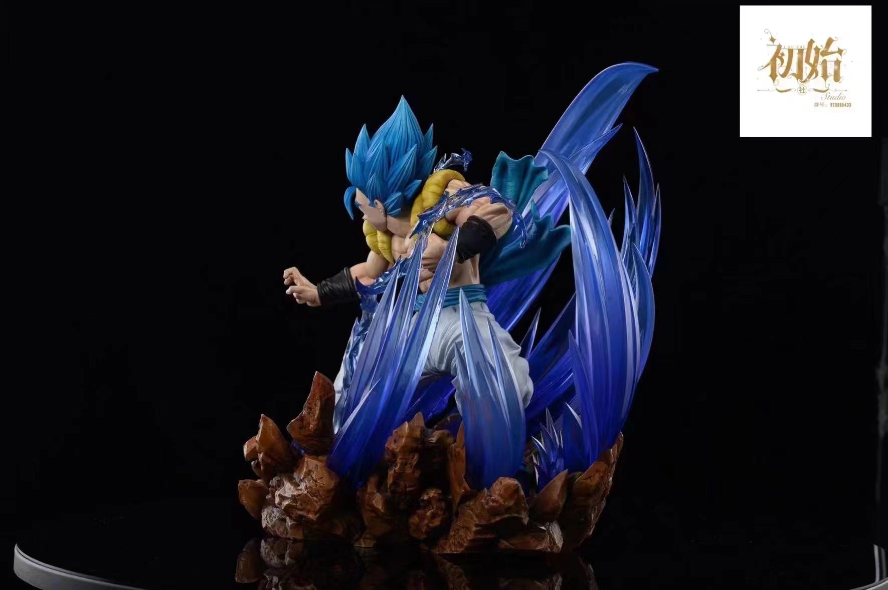 ChuShiShe Studio - Super Saiyan Blue Gogeta