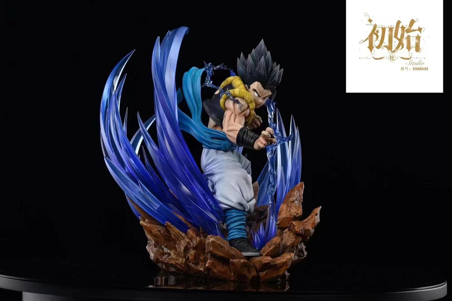 ChuShiShe Studio - Super Saiyan Blue Gogeta