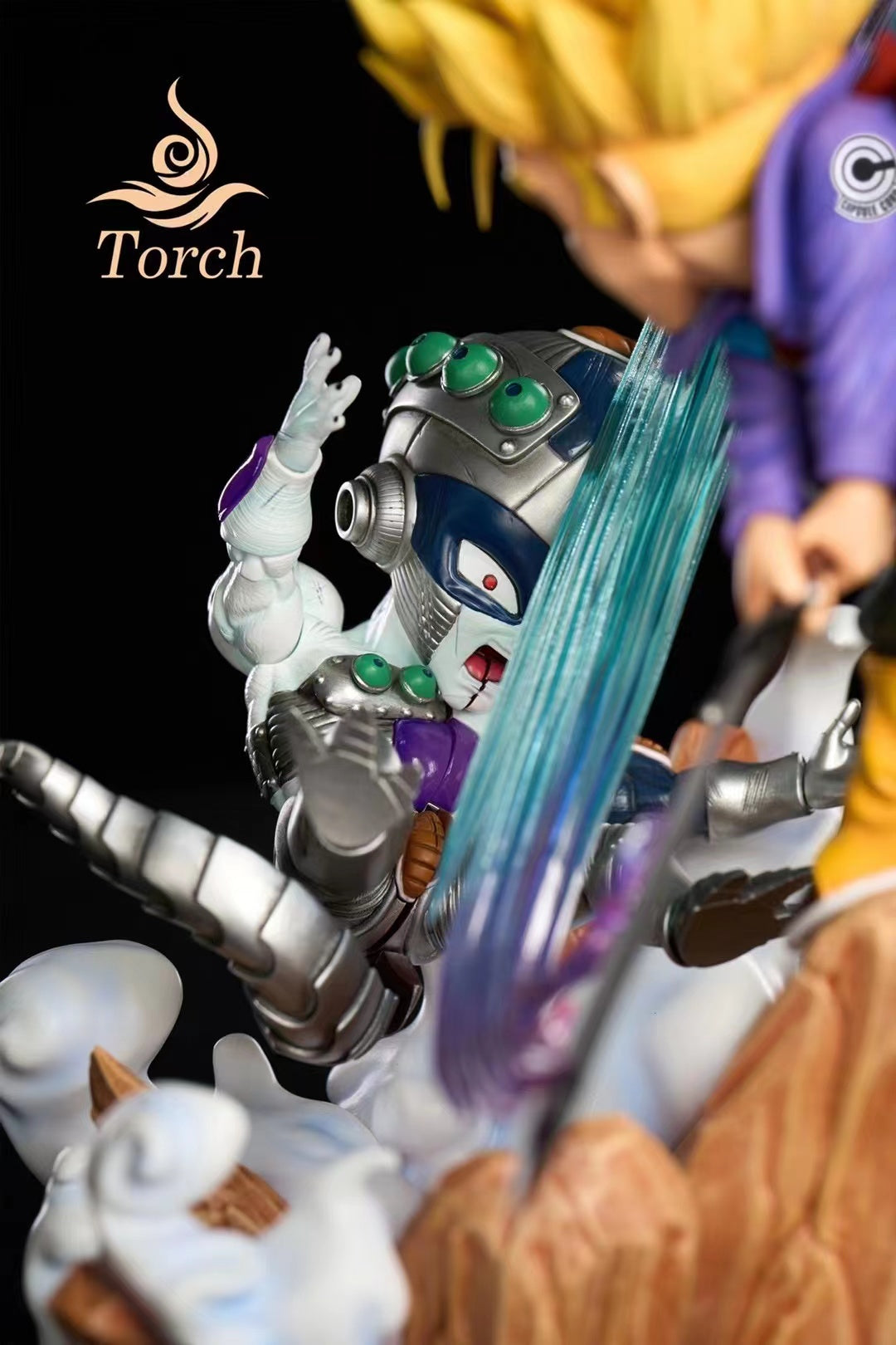 Torch Studio - Trunks vs Frieza 