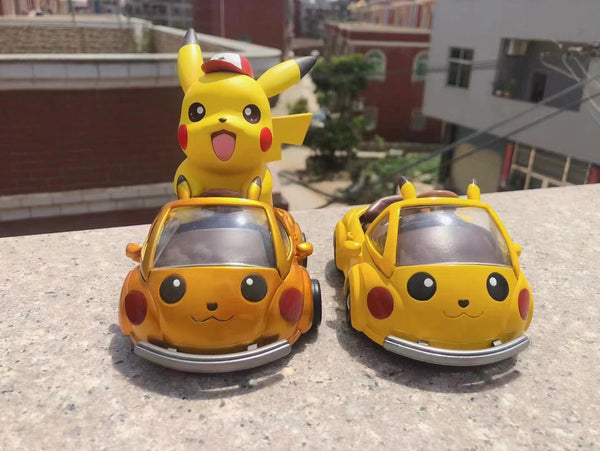 Sun Studio - Pikachu with Pikachu Car [Electroplating Gold Version]