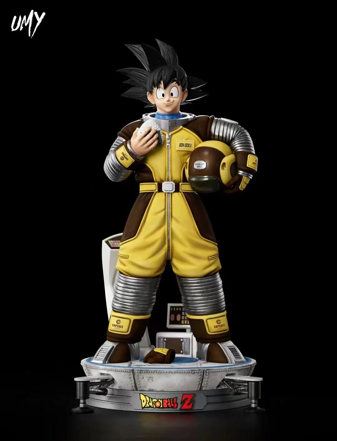 UMY Studio - Astronaut Son Goku [2 Variants]