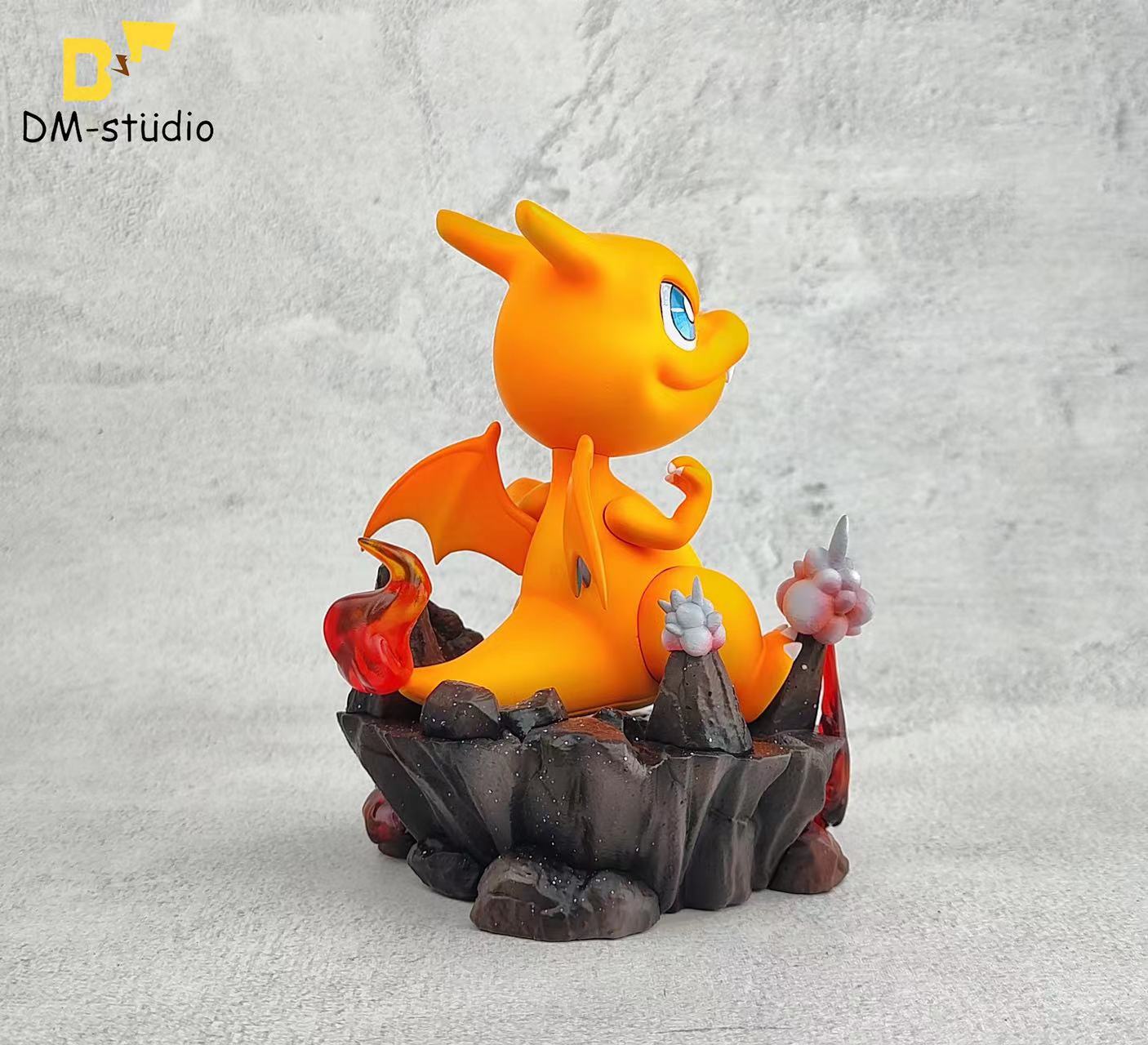 DM Studio - Cute Charizard