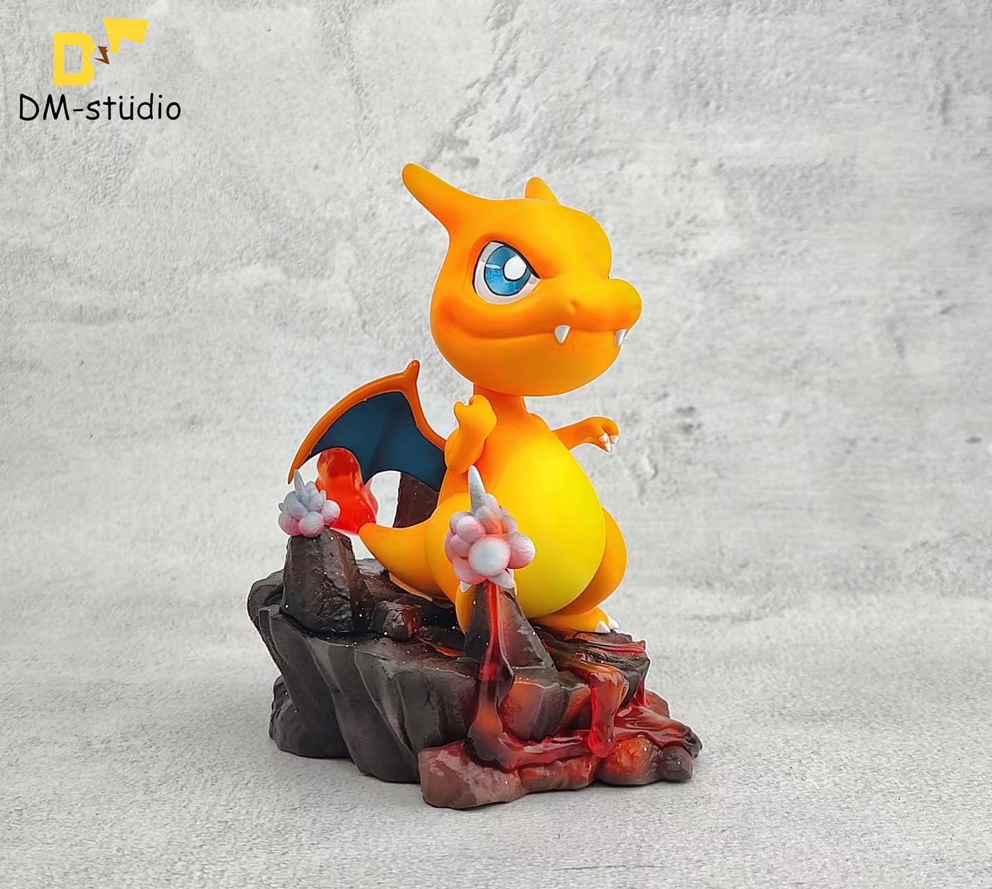 DM Studio - Cute Charizard