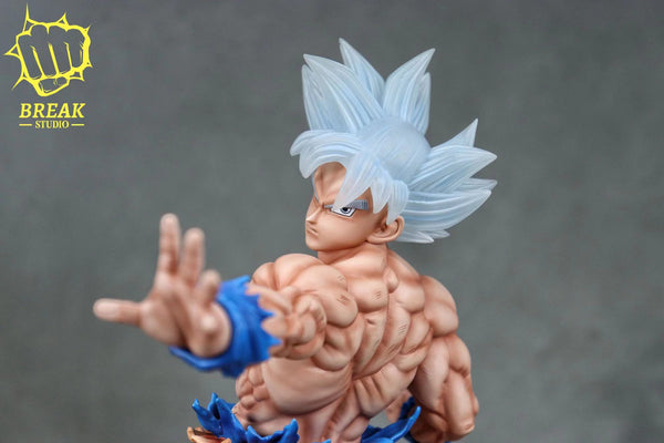 Break Studio - Son Goku Ultra Instinct