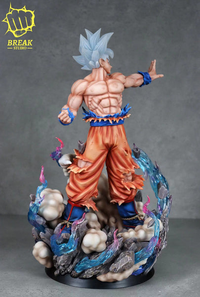 Break Studio - Son Goku Ultra Instinct