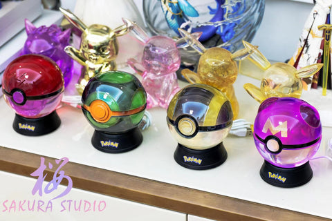 Sakura Studio - Dusk Ball / Ultra Ball