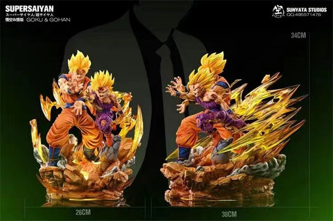 Dragon Ball KD Collectibles - Gohan And Goku's Father And Son Kamehameha